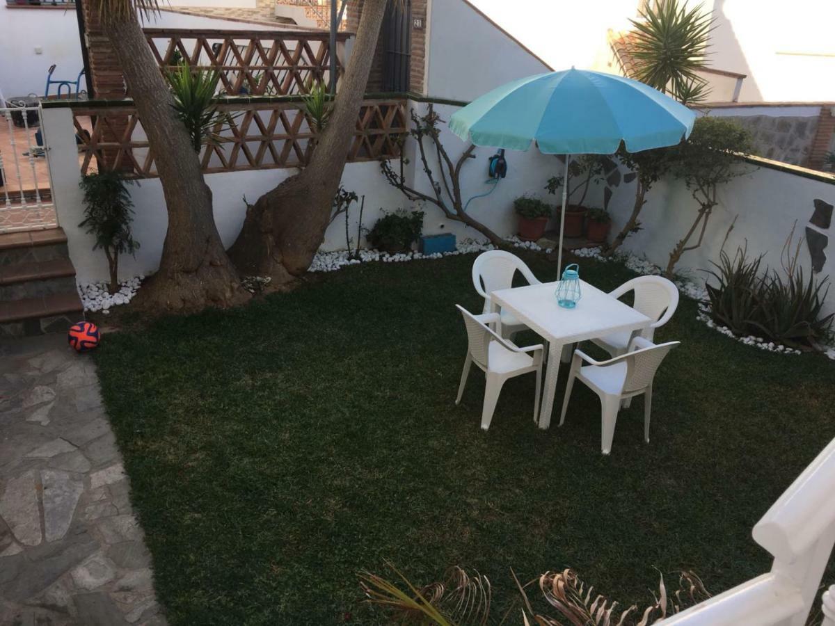 Apartamento Pueblo Rocio 80 เนร์คา ภายนอก รูปภาพ