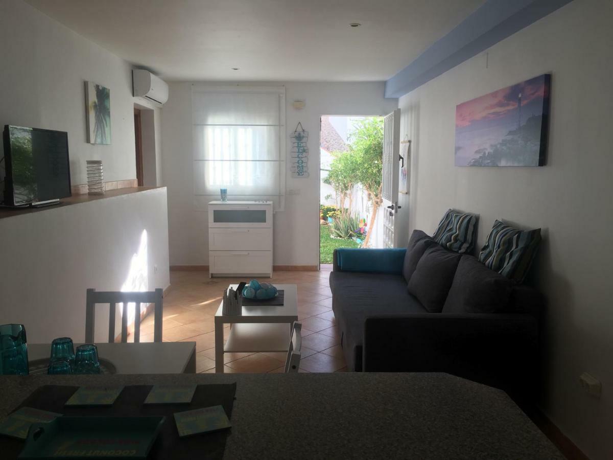 Apartamento Pueblo Rocio 80 เนร์คา ภายนอก รูปภาพ